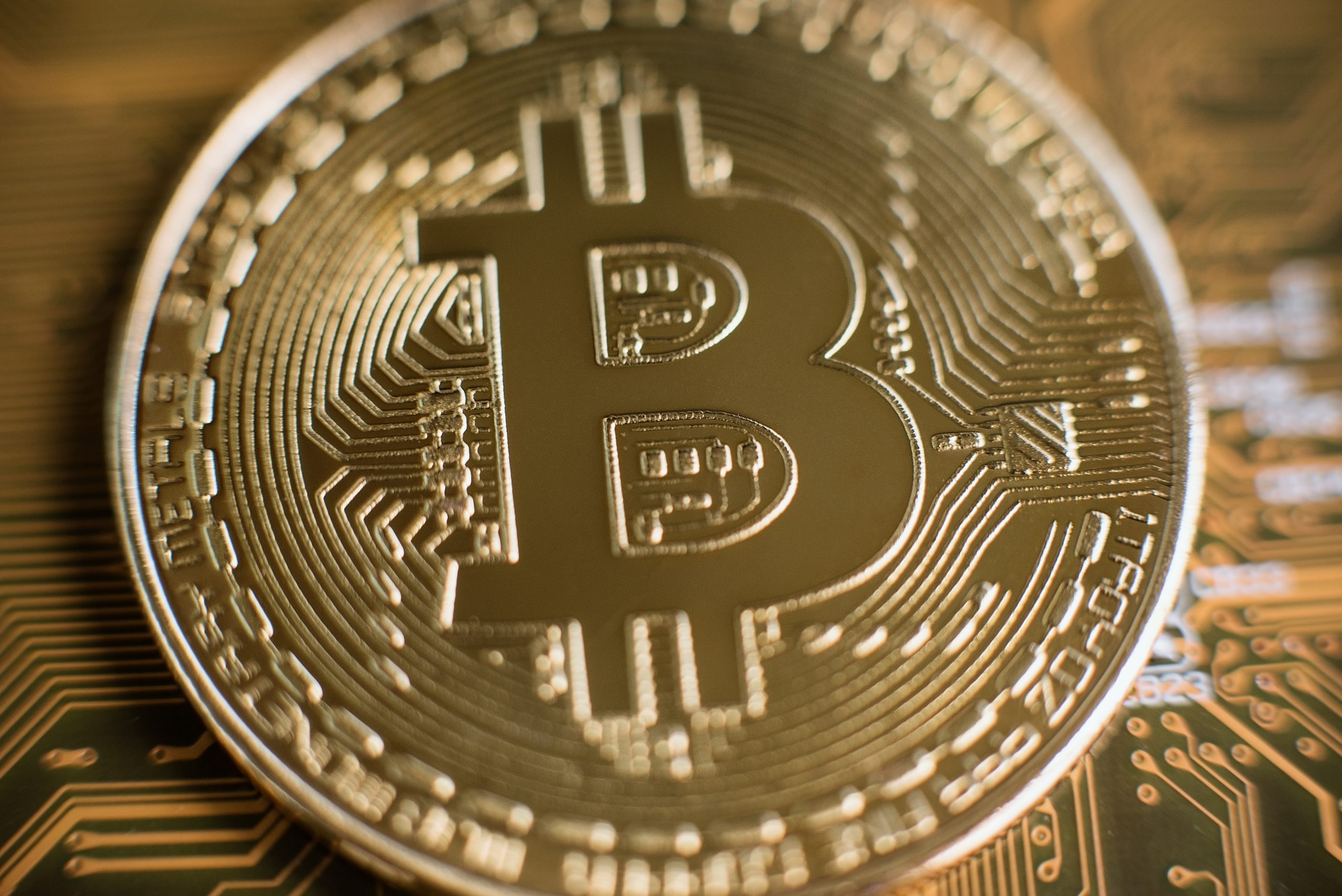 Keep your cryptocurrency safe by following this tips